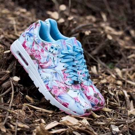 nike air max 1 ultra lotc qs paris